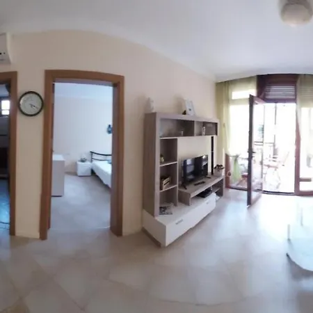 санта марина-сладка къща سوزوبول