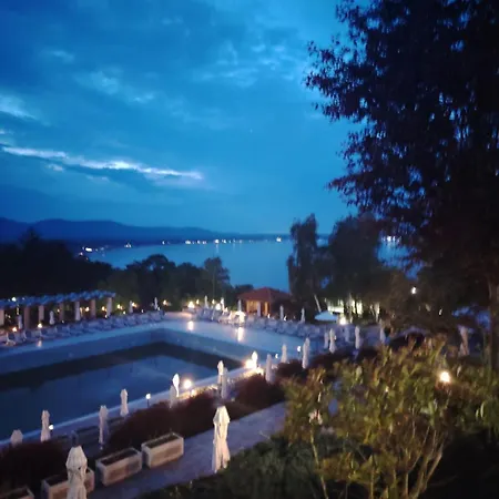 санта марина-сладка къща *