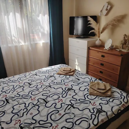 Apartament санта марина-сладка къща *