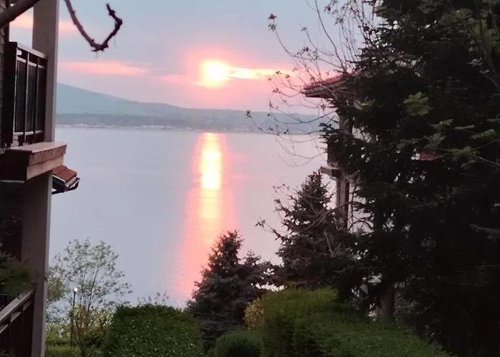 санта марина-сладка къща Apartament