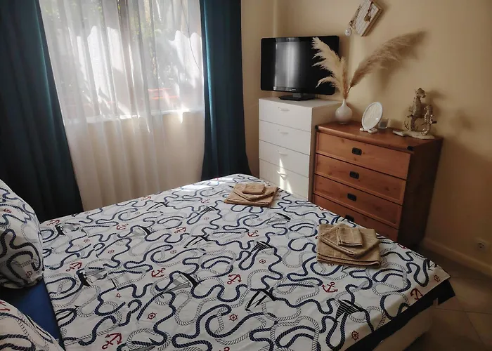 Apartament санта марина-сладка къща *